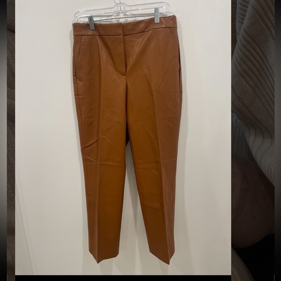 JCrew Pants Size 8P Saddle Color Faux Leather Front Pockets Straight Leg Sleek - Picture 3 of 4